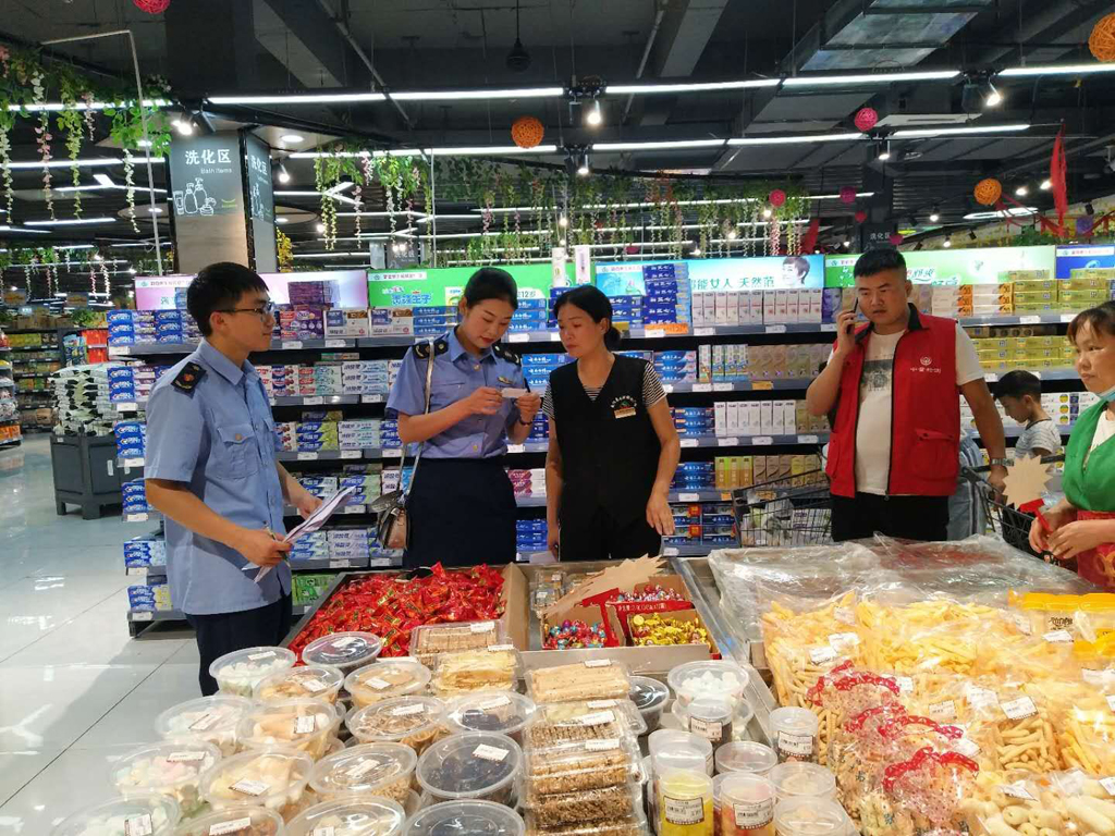 安康市漢陰縣市場(chǎng)監(jiān)管局開(kāi)展端午節(jié)前食品安全專項(xiàng)監(jiān)督抽檢